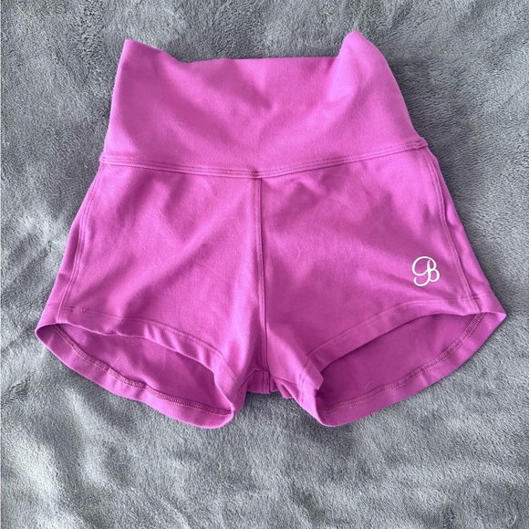 Bombshell shorts - Picture 3 of 4